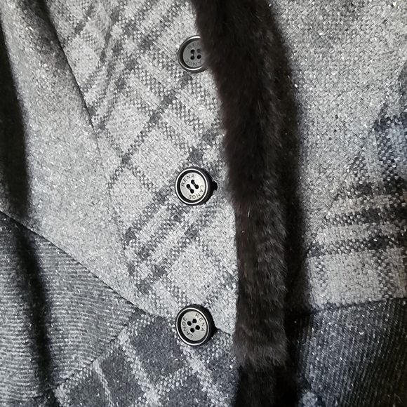 NWT Rena Lange Wool and Fur Trim Jacket - Picture 5 of 6